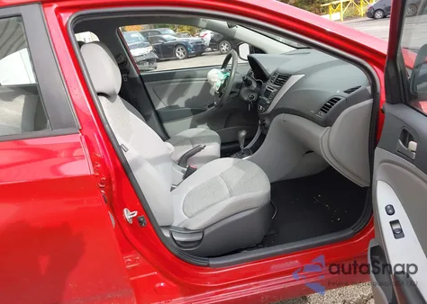 2017 Hyundai Accent Value Edition z USA, uszkodzony, nr VIN KMHCT4AE2HU378584